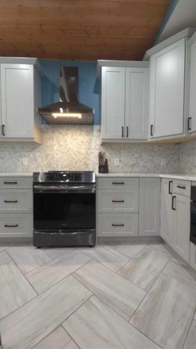 183069 Hwy 663, Boyle, AB - Indoor Photo Showing Kitchen With Upgraded Kitchen