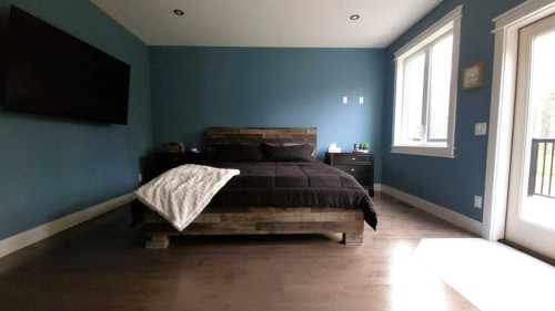 183069 Hwy 663, Boyle, AB - Indoor Photo Showing Bedroom