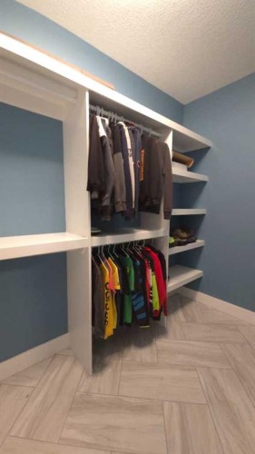 183069 Hwy 663, Boyle, AB - Indoor With Storage