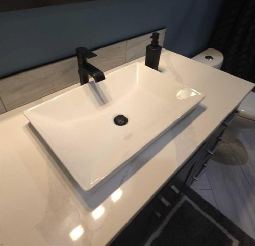 183069 Hwy 663, Boyle, AB - Indoor Photo Showing Bathroom