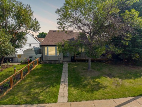 136 Tundra Drive  Fort Mcmurray, AB T9H 4S7