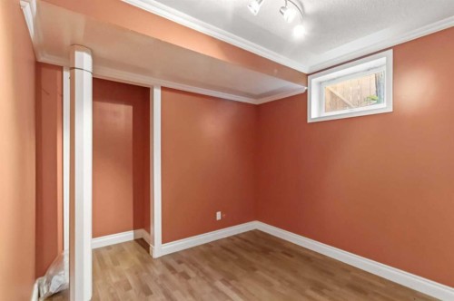 125 Oaks Crescent, Fort Mcmurray, AB - Indoor Photo Showing Other Room