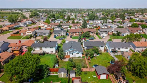 125 Oaks Crescent, Fort Mcmurray, AB - Outdoor With View
