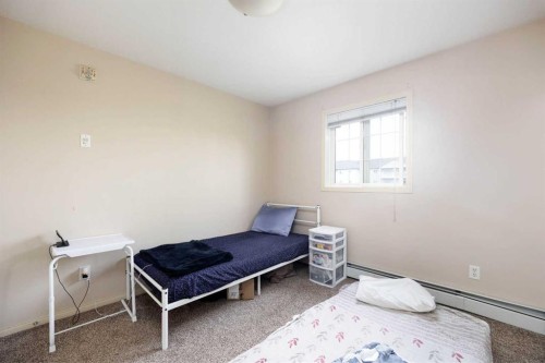 2302-200 Lougheed Drive, Fort Mcmurray, AB - Indoor Photo Showing Bedroom