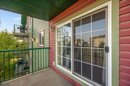 2302-200 Lougheed Drive, Fort Mcmurray, AB - Outdoor With Exterior