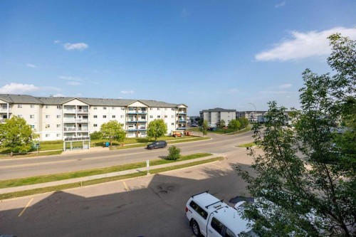 2302-200 Lougheed Drive, Fort Mcmurray, AB - Outdoor