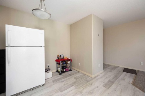 2302-200 Lougheed Drive, Fort Mcmurray, AB - Indoor