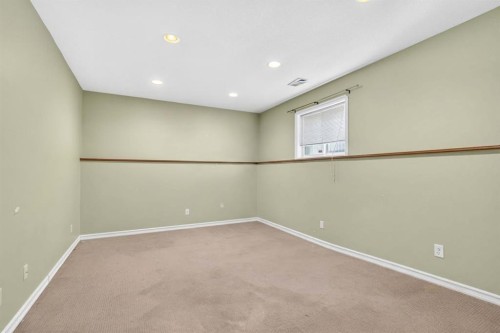 337 Diefenbaker Drive, Fort Mcmurray, AB - Indoor Photo Showing Other Room