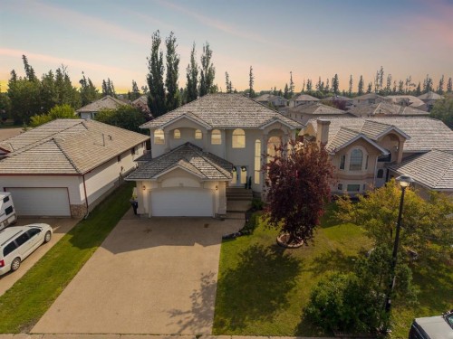 117 Burton Place  Fort Mcmurray, AB T9K 1V4