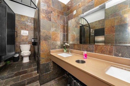 1324 17 Avenue Sw, Calgary, AB 