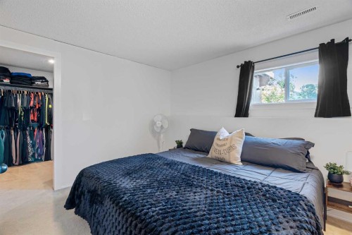 128 Cornwall Drive, Fort Mcmurray, AB - Indoor Photo Showing Bedroom