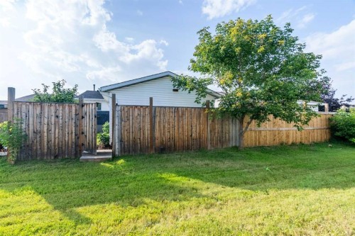 128 Cornwall Drive, Fort Mcmurray, AB - Outdoor