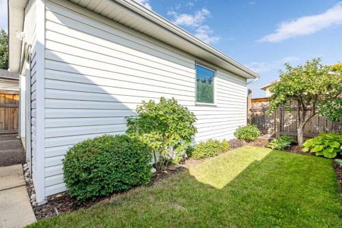 128 Cornwall Drive, Fort Mcmurray, AB - Outdoor With Exterior