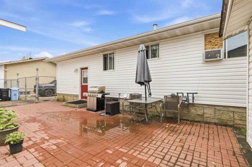 157 Rogers Crescent, Fort Mcmurray, AB - Outdoor With Deck Patio Veranda With Exterior
