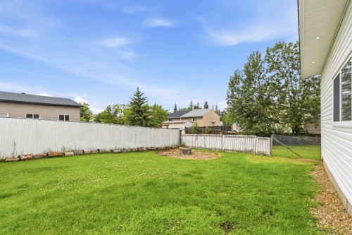 157 Rogers Crescent, Fort Mcmurray, AB - Outdoor