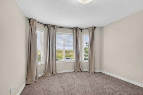 229 Heritage Drive, Fort Mcmurray, AB - Indoor Photo Showing Other Room