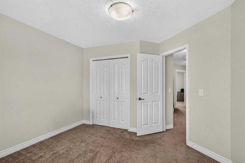 229 Heritage Drive, Fort Mcmurray, AB - Indoor Photo Showing Other Room