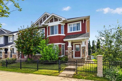 229 Heritage Drive, Fort Mcmurray, AB - Outdoor With Facade