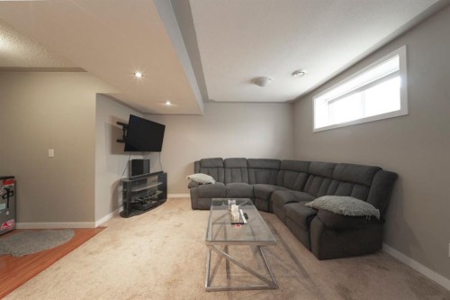 112 Sandstone Lane, Fort Mcmurray, AB - Indoor