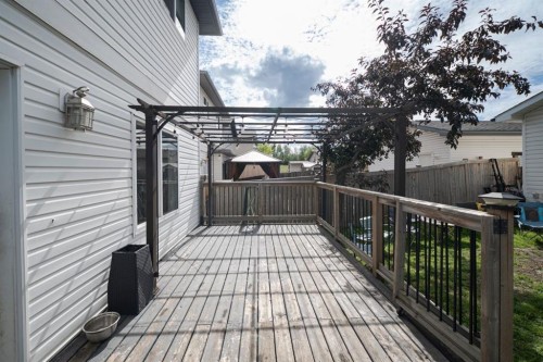 112 Sandstone Lane, Fort Mcmurray, AB - Outdoor With Deck Patio Veranda With Exterior