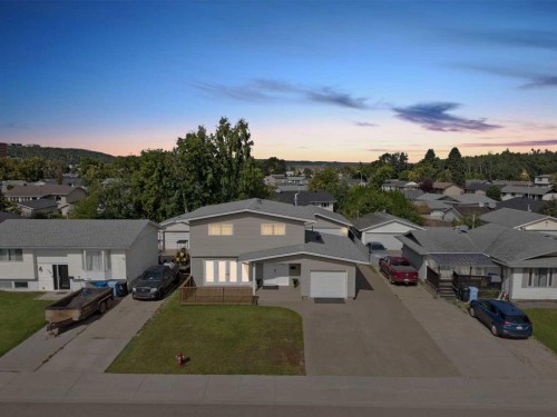 158 Father Mercredi Street  Fort Mcmurray, AB T9H 2A7