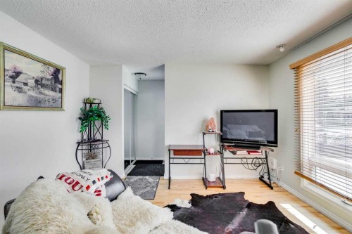 170 Wolverine Drive, Fort Mcmurray, AB - Indoor Photo Showing Other Room
