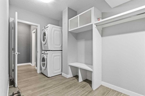 201 Athabasca Avenue, Fort Mcmurray, AB - Indoor Photo Showing Laundry Room