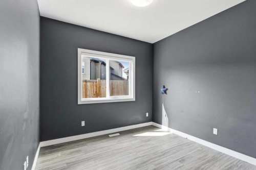 201 Athabasca Avenue, Fort Mcmurray, AB - Indoor Photo Showing Other Room