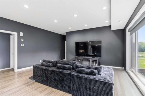 201 Athabasca Avenue, Fort Mcmurray, AB - Indoor