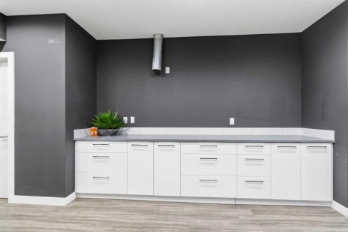 201 Athabasca Avenue, Fort Mcmurray, AB - Indoor Photo Showing Other Room