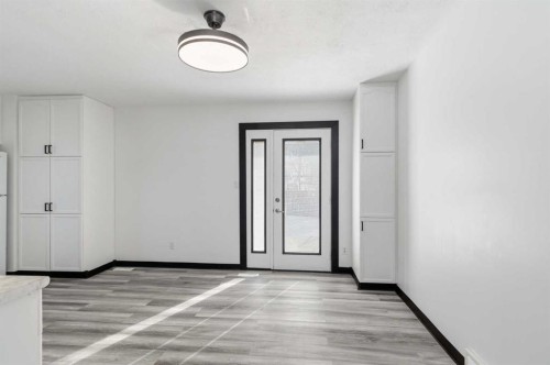 162 Elmore Drive, Fort Mcmurray, AB - Indoor Photo Showing Other Room