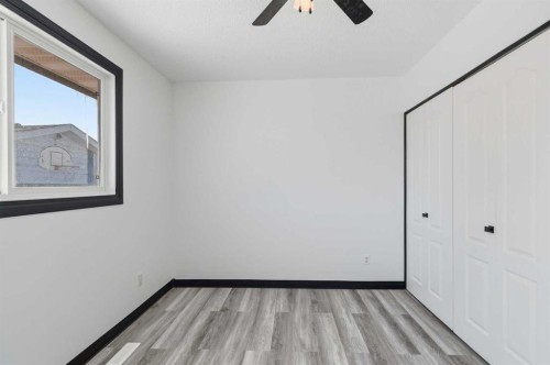 162 Elmore Drive, Fort Mcmurray, AB - Indoor Photo Showing Other Room