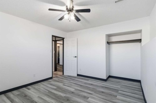 162 Elmore Drive, Fort Mcmurray, AB - Indoor Photo Showing Other Room