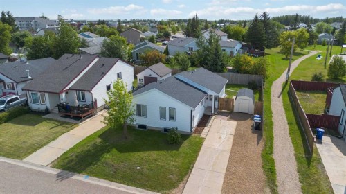 198 Bird Crescent, Fort Mcmurray, AB - Outdoor With View