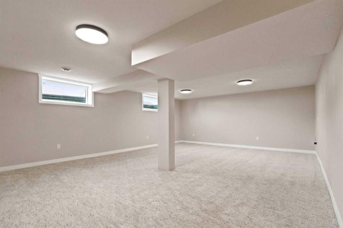 198 Bird Crescent, Fort Mcmurray, AB - Indoor Photo Showing Other Room