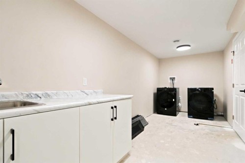198 Bird Crescent, Fort Mcmurray, AB - Indoor Photo Showing Laundry Room