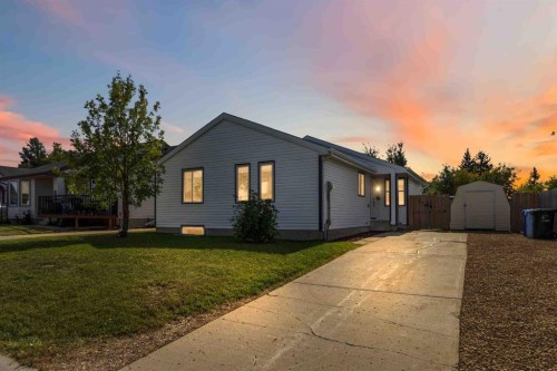 198 Bird Crescent, Fort Mcmurray, AB - Outdoor