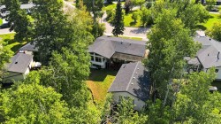 25 Crescent Heights Fort Mcmurray, AB T9H 1L6