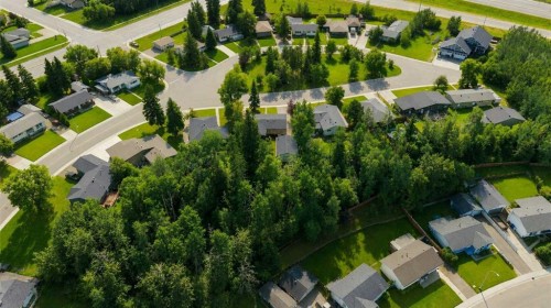 25 Crescent Heights, Fort Mcmurray, AB - Outdoor With View