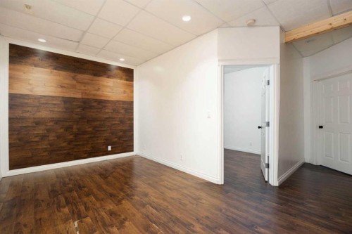 5-100 St. Laurent Way, Fort Mcmurray, AB - Indoor Photo Showing Other Room
