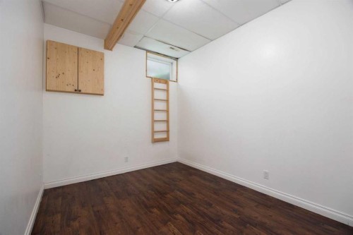 5-100 St. Laurent Way, Fort Mcmurray, AB - Indoor Photo Showing Other Room