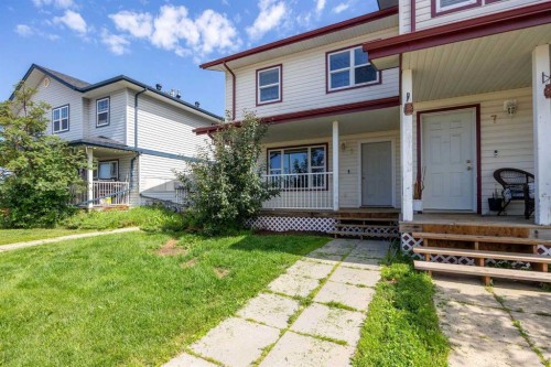 5-100 St. Laurent Way, Fort Mcmurray, AB - Outdoor With Deck Patio Veranda With Exterior