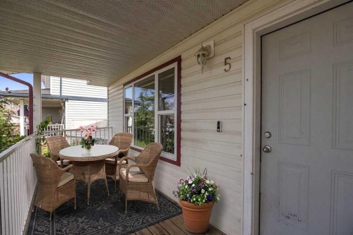 5-100 St. Laurent Way, Fort Mcmurray, AB - Outdoor With Deck Patio Veranda With Exterior