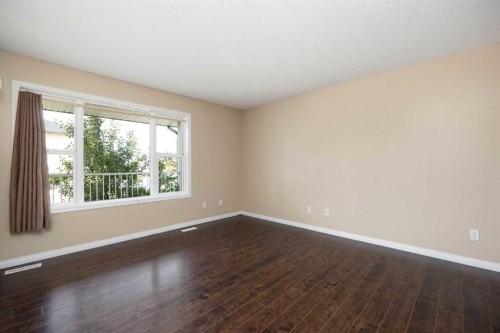 5-100 St. Laurent Way, Fort Mcmurray, AB - Indoor Photo Showing Other Room