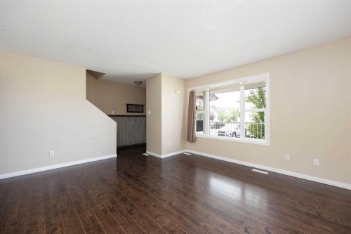 5-100 St. Laurent Way, Fort Mcmurray, AB - Indoor