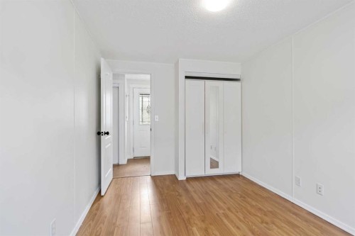 240 Mckinlay Crescent, Fort Mcmurray, AB - Indoor Photo Showing Other Room