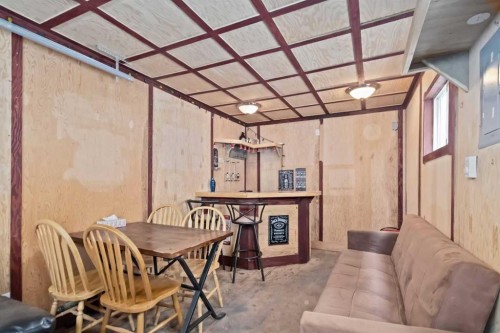 240 Mckinlay Crescent, Fort Mcmurray, AB - Indoor