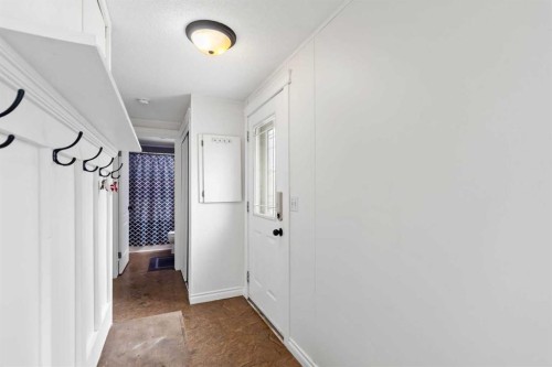 240 Mckinlay Crescent, Fort Mcmurray, AB - Indoor Photo Showing Other Room