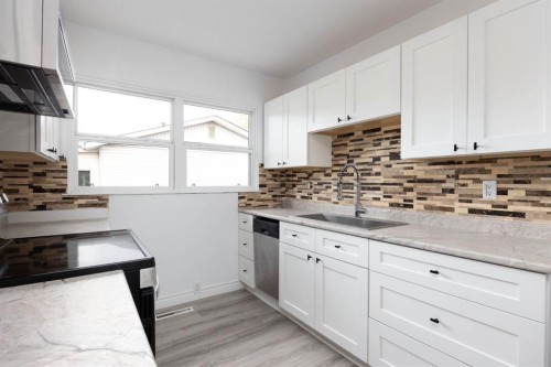 67 Alberta Drive, Fort Mcmurray, AB 