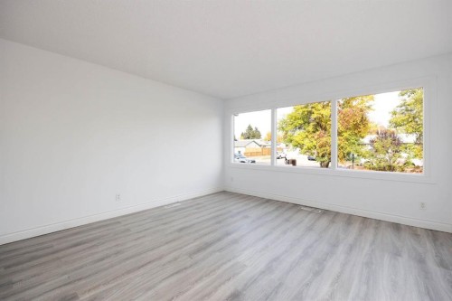 67 Alberta Drive, Fort Mcmurray, AB 